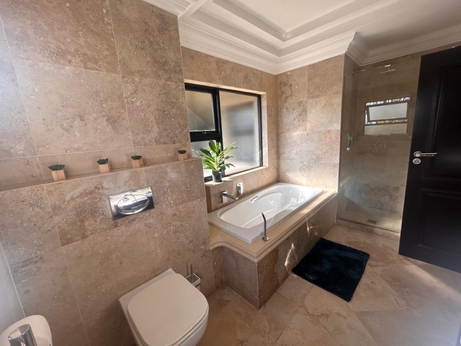 4 Bedroom Property for Sale in Parys Free State
